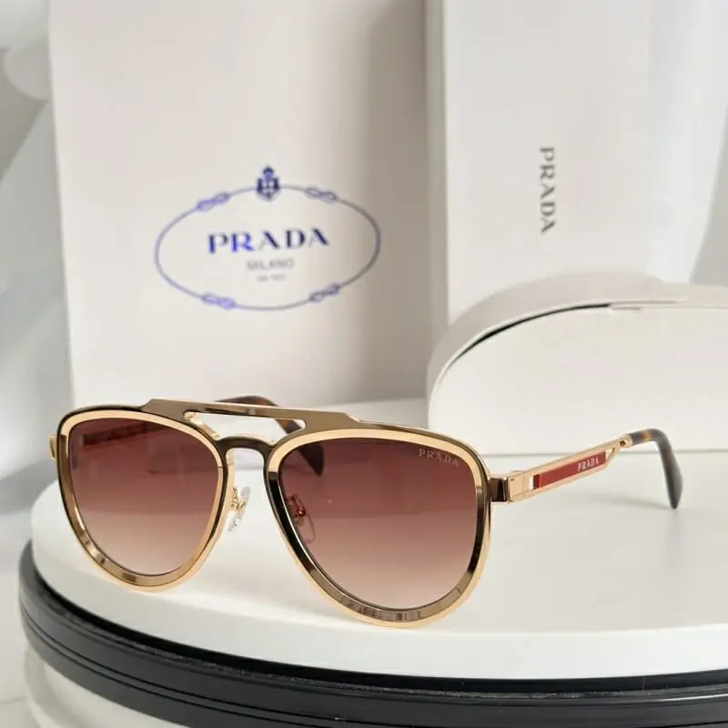 prada aaa qualite lunettes de soleil s_1234220